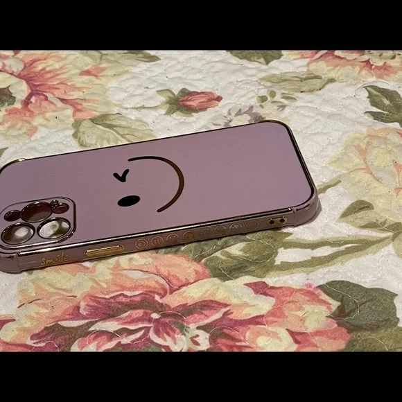 Phone case Compatible with iPhone 12 Pro Max Case, Cute Happy Smiley Face - Picture 5 of 10